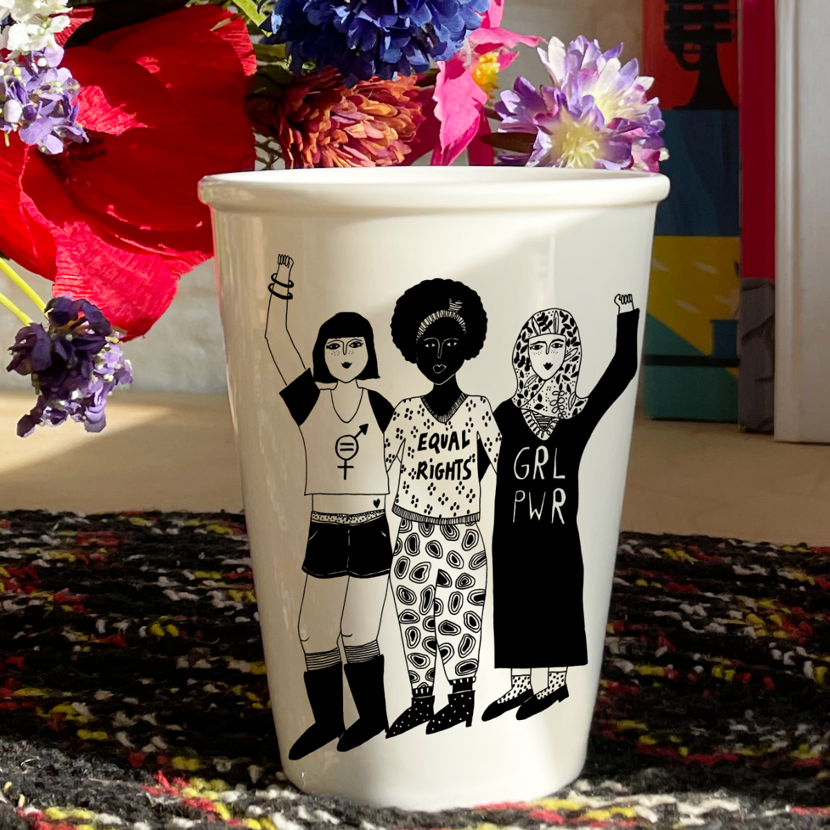 Vd0crqhI Becher female power - helen b