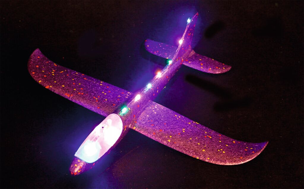 Leuchtender Segelflieger mit LEDs (versch. Farben)