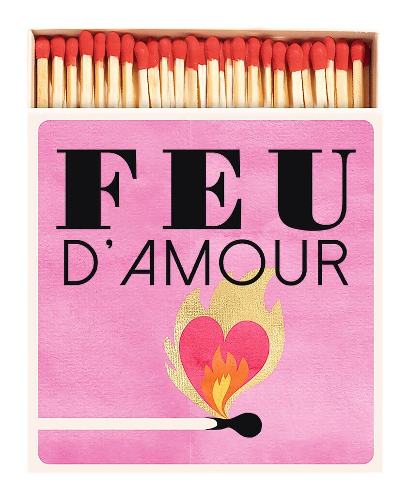 Streichholzschachtel: Love All you need is love oder Love Feu d'amour (einzeln)
