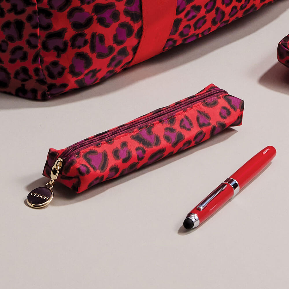 Easy Pencil Case Leo rot