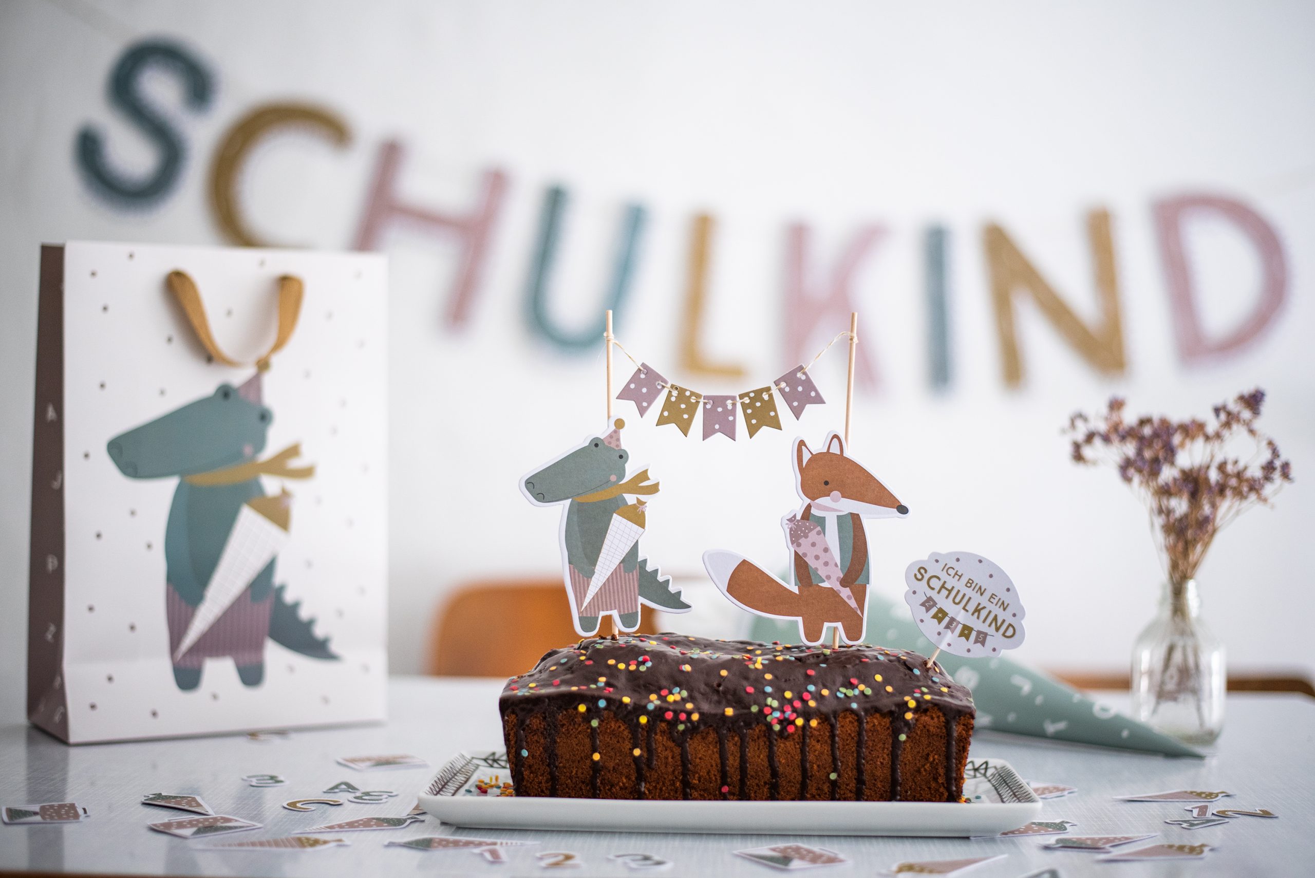 Cake Topper Schulkind, pastell