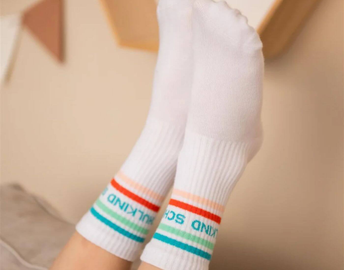 Socken SCHULKIND orange/mint - Größe 27-32 (5-7 Jahre) Socken SCHULKIND orange/mint - Größe 27-32 (5-7 Jahre)