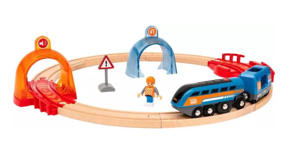 BRIO World Smart Tech Action Tunnel Circle Set