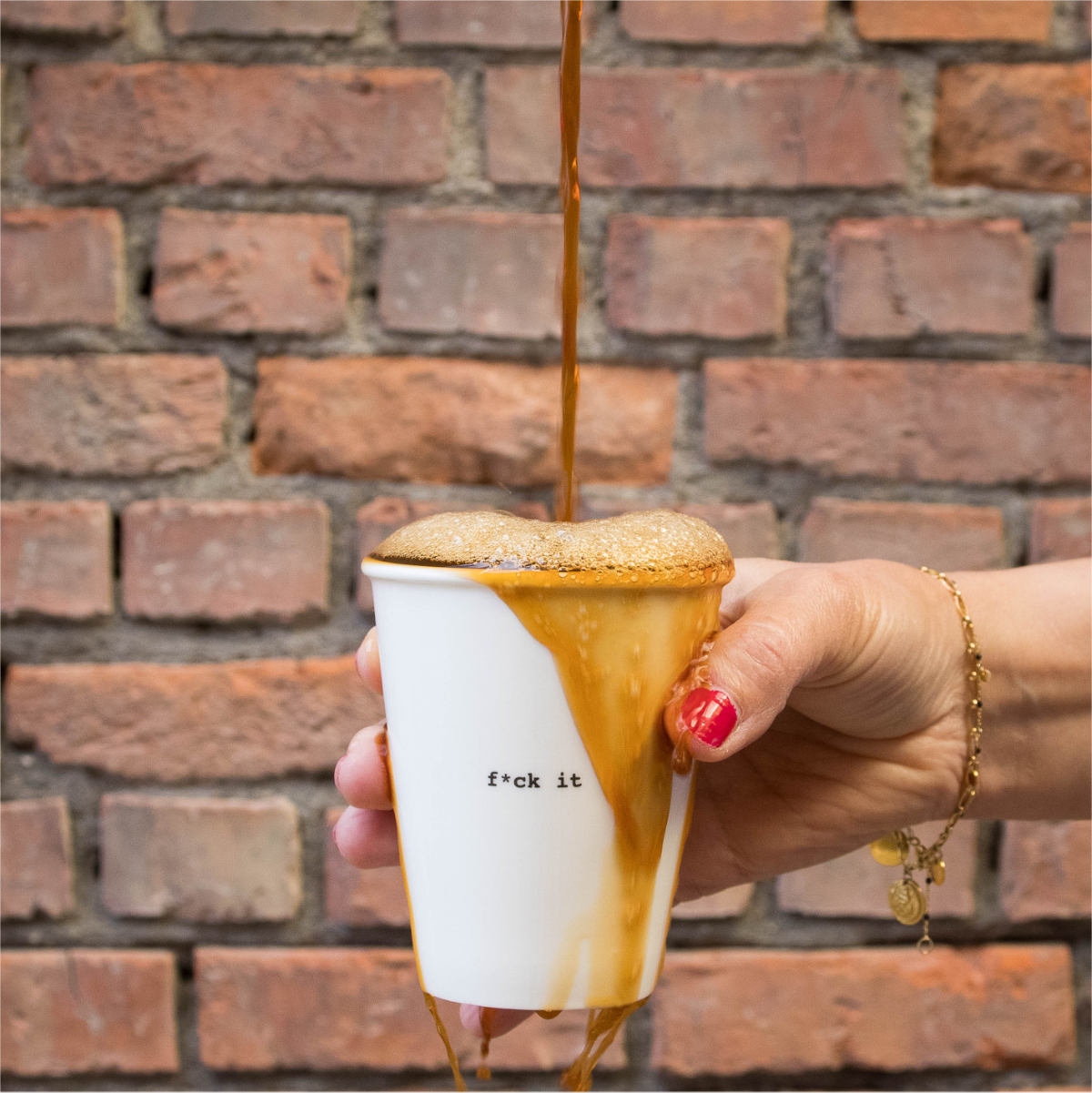 XmNolZWw Becher f*ck it - helen b