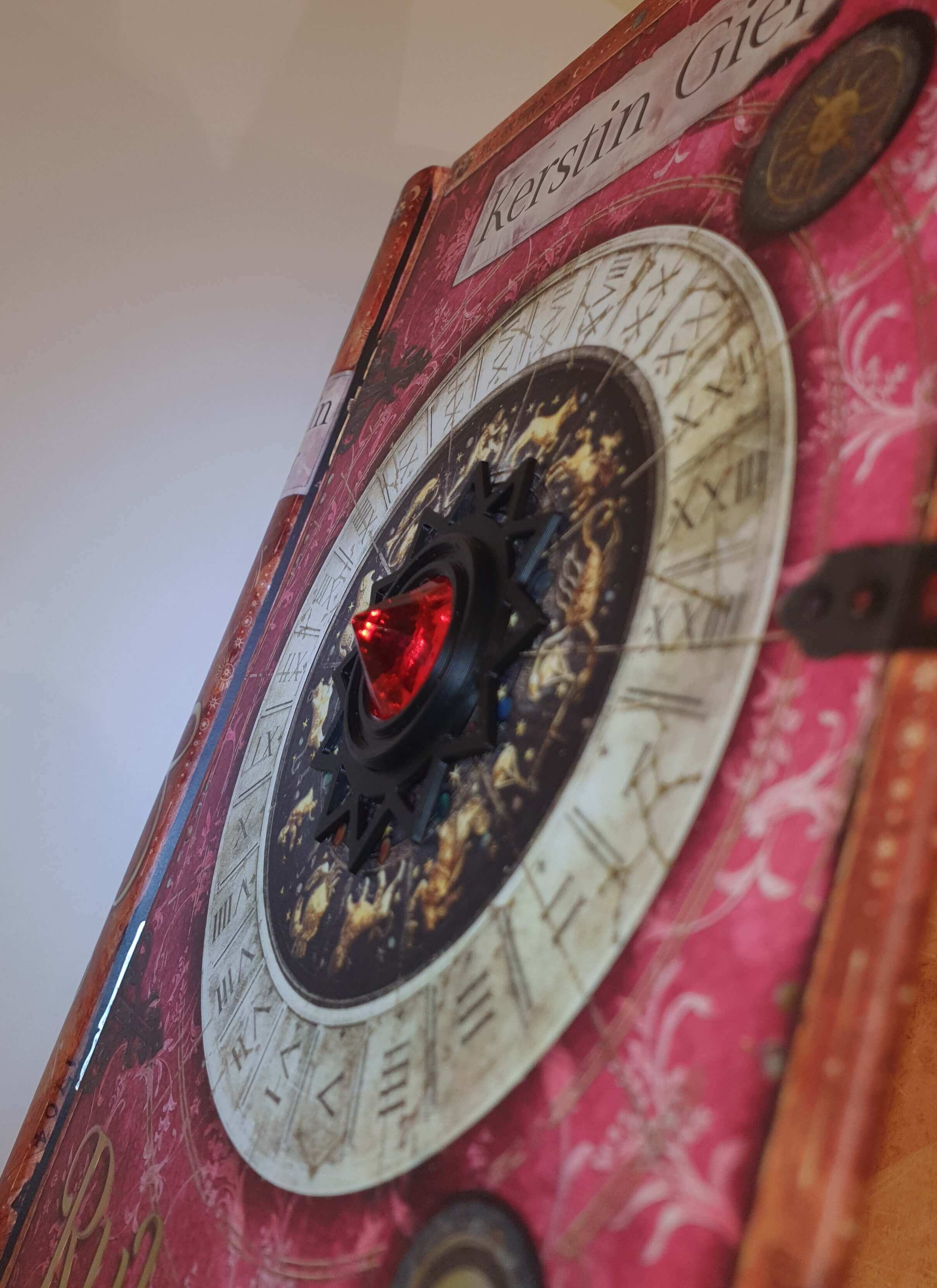 Chronolith - für die neue Edelsteintrilogie von Kerstin Gier