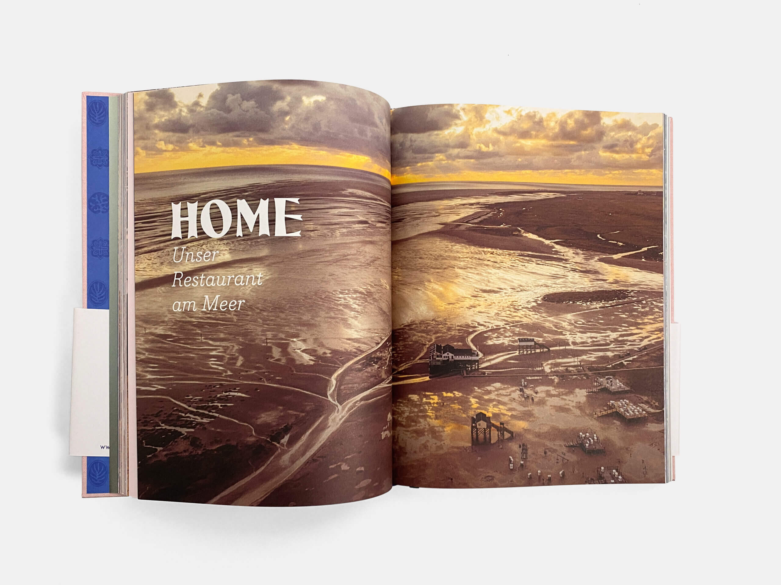 Thomas Kosikowski, Johannes Riffelmacher: Salt and Silver am Meer
