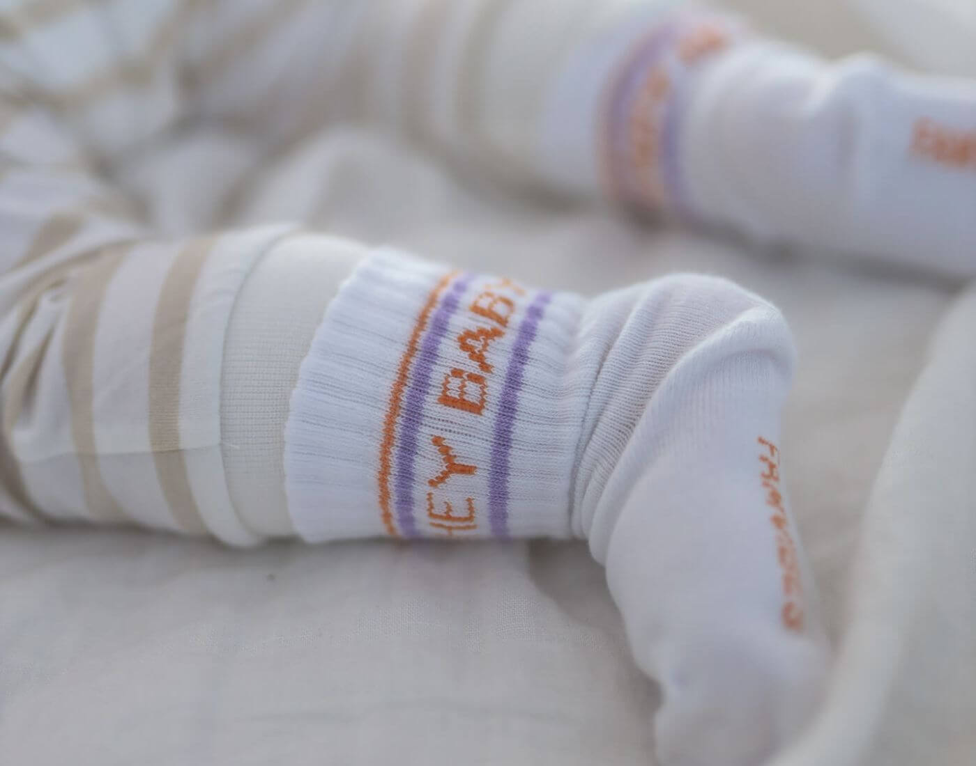 Socken HEY BABY -  Lavender | Orange (Größe 0-1 Jahr)