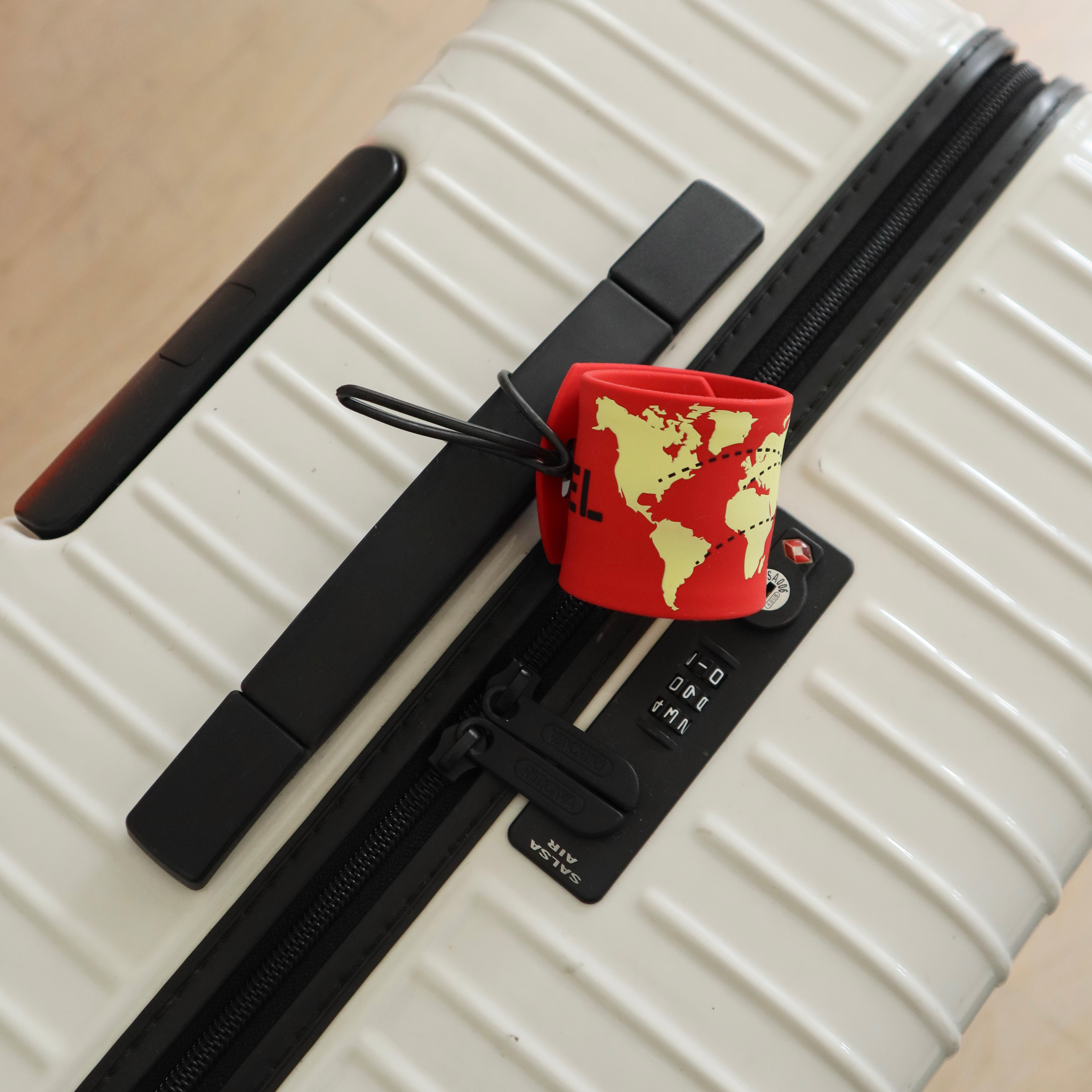 TT63-RD_Action Gepäckanhänger Slap rot