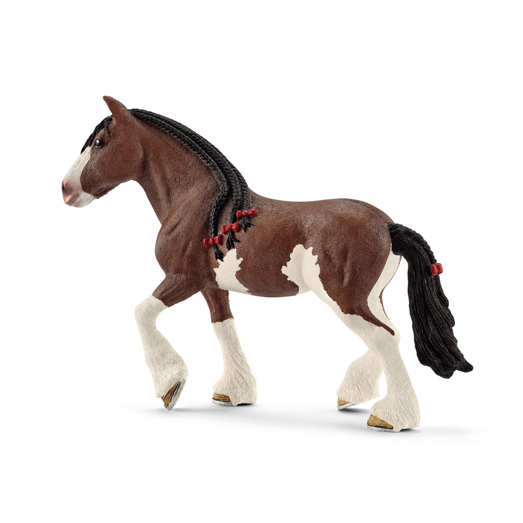 H14391WX264I26DYFSY2_prvw_665 Schleich Farm World 13809 Clydesdale Stute