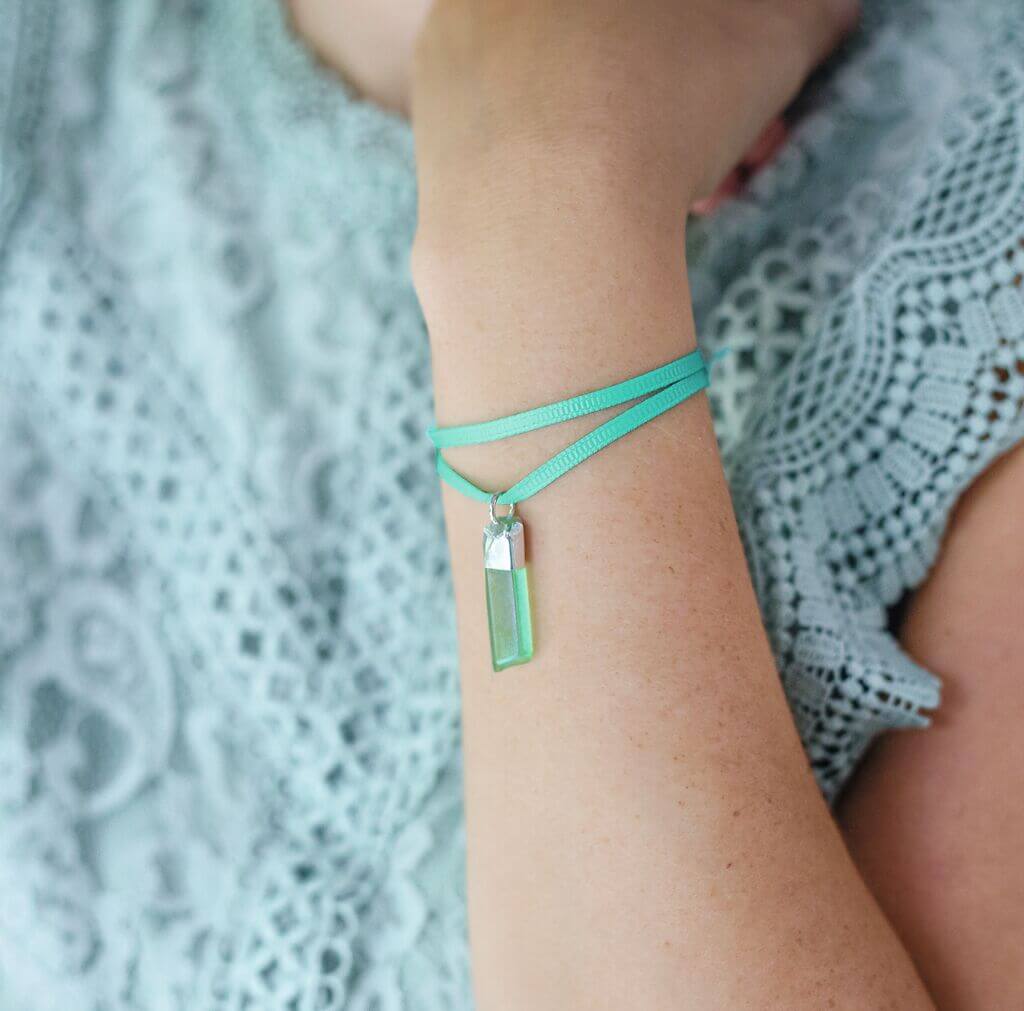 Omm for you - Aura-Kristallanhänger (einzeln)