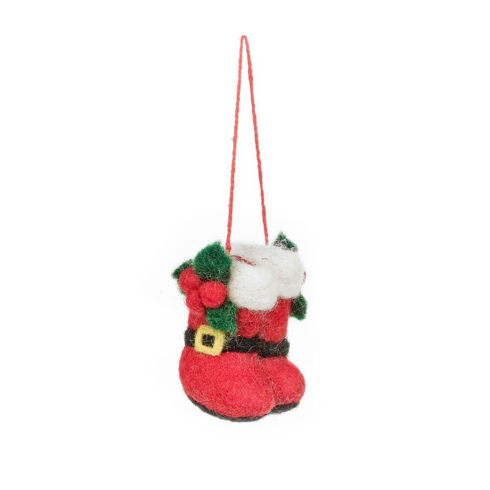 Handgemachter Weihnachtsbaumschmuck aus Filz mit Weihnachtsmannstiefeln