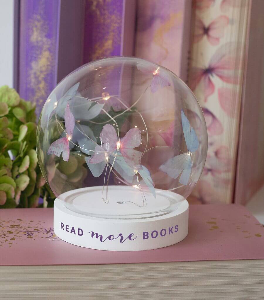 Just One More Chapter - LED-Schmetterlingskuppel