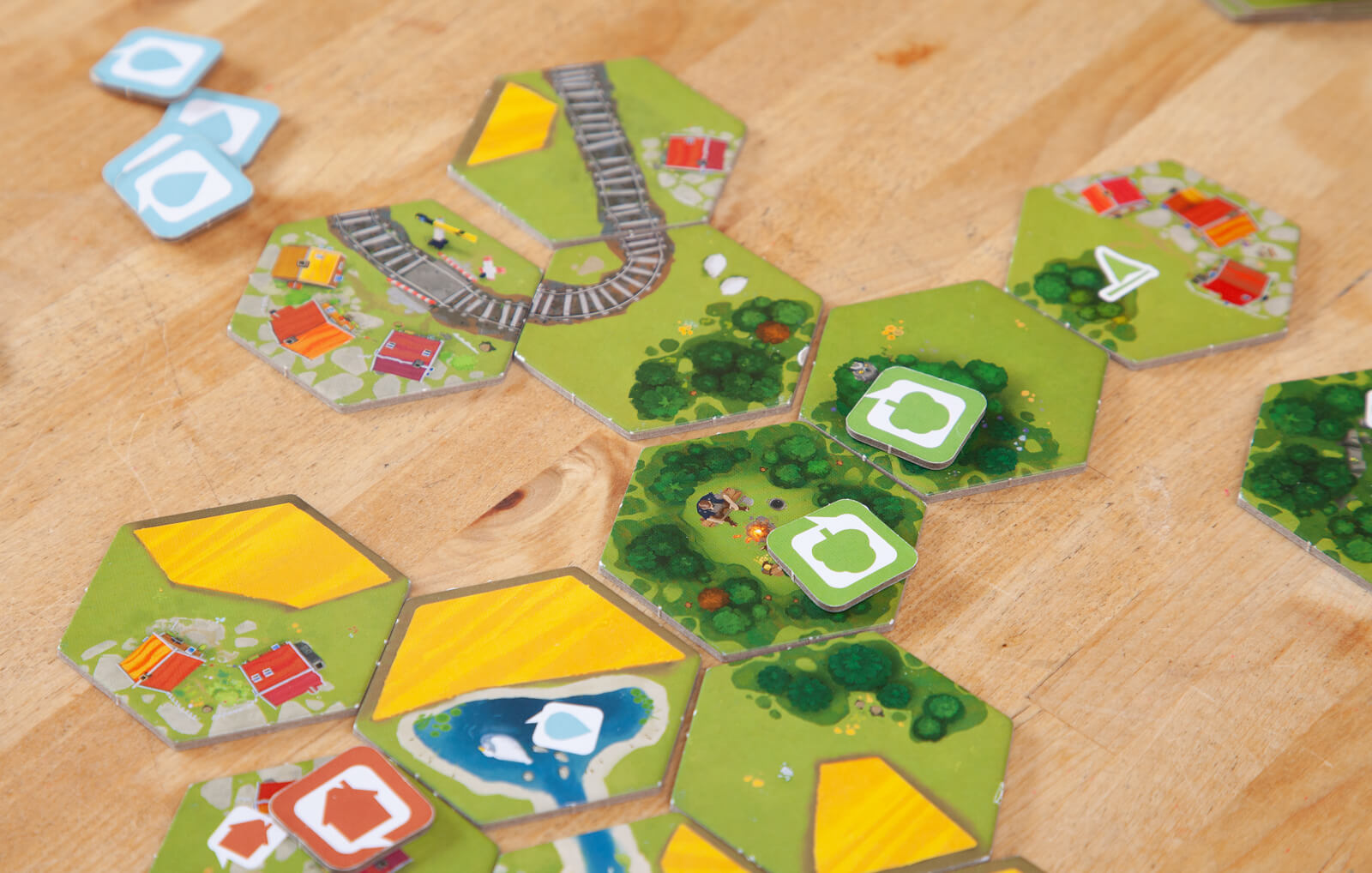 4250231731877_06-1 Dorfromantik - Das Brettspiel - Spiel des Jahres 2023