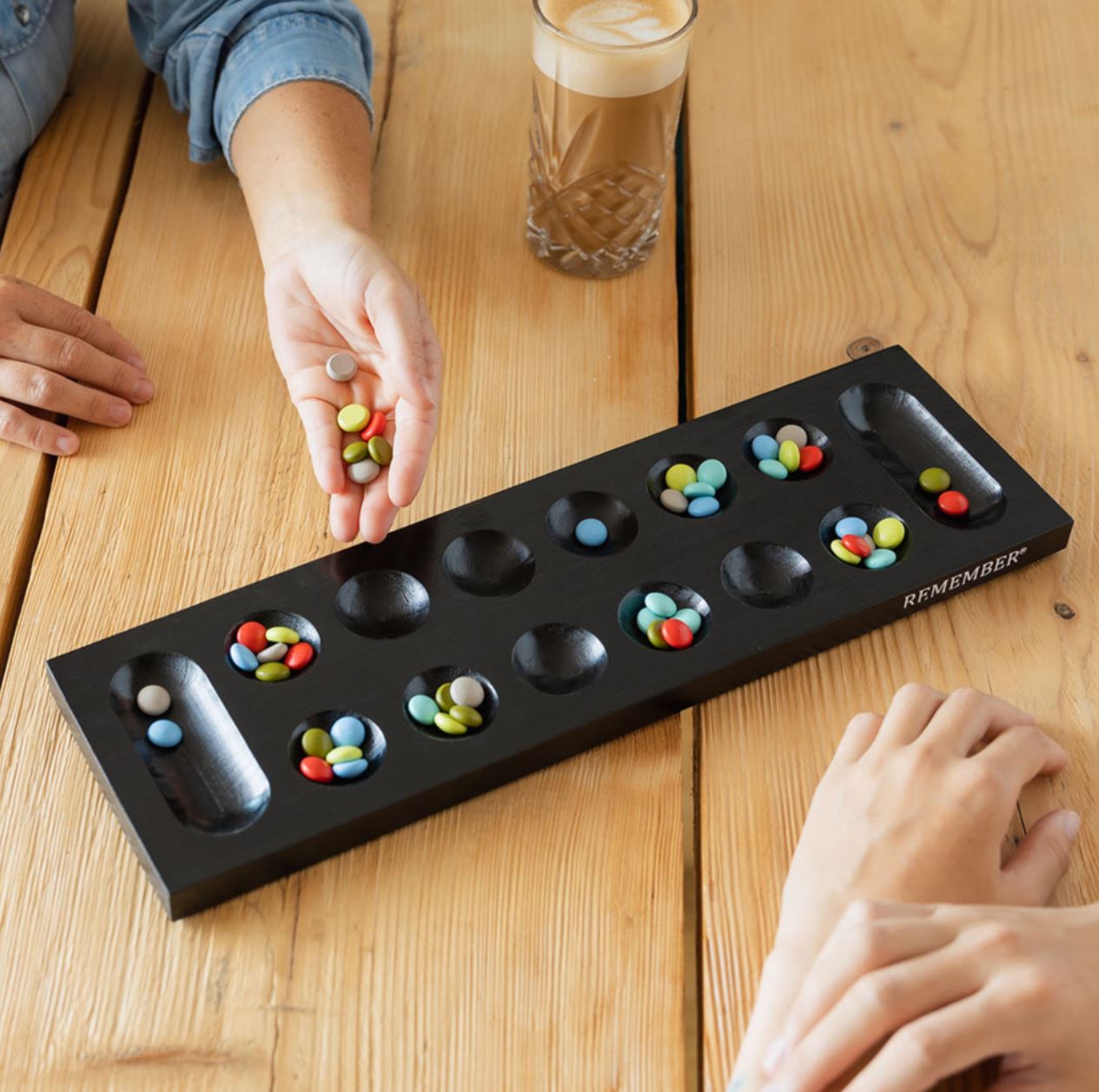 Steinchenspiel 'Mancala'