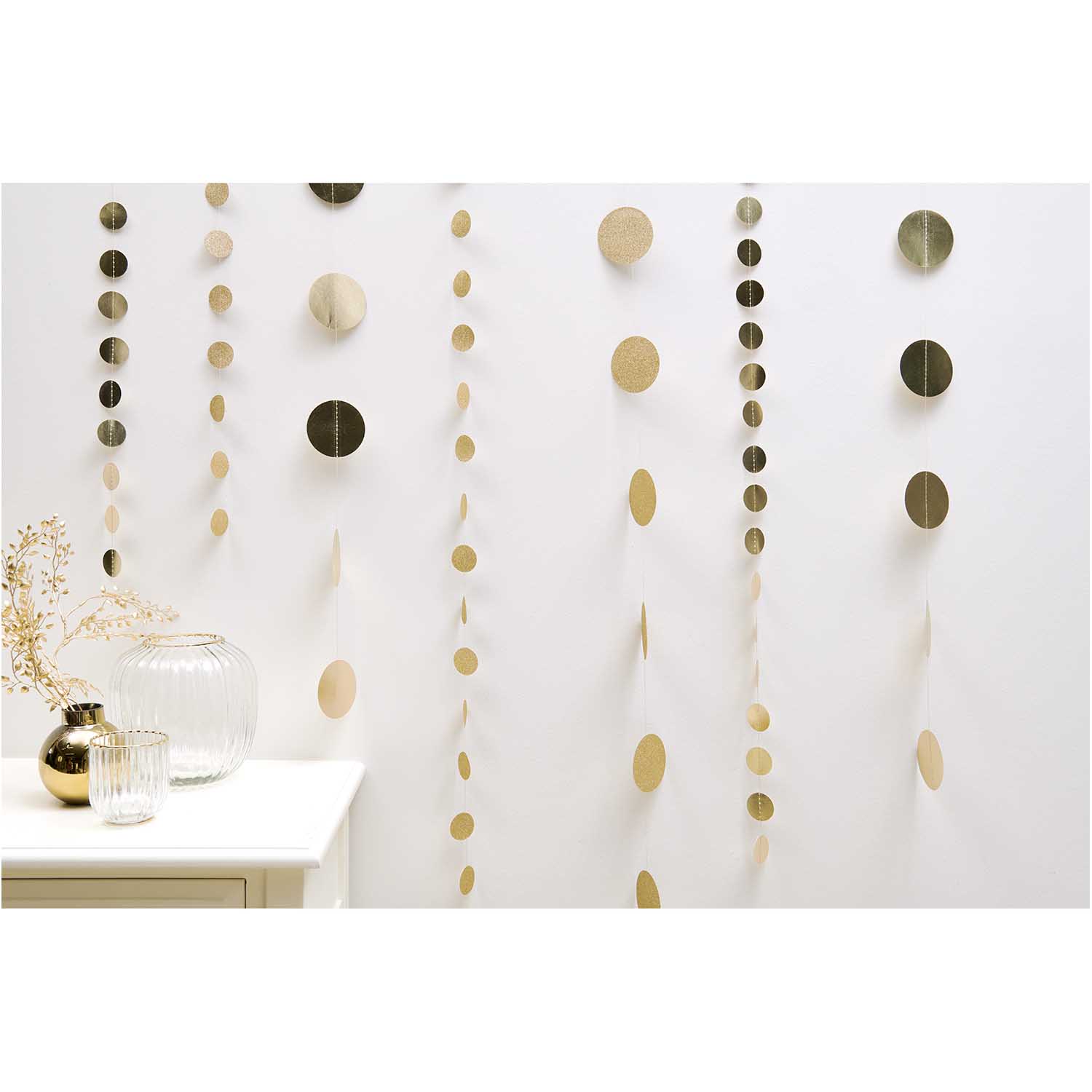 YEY! LET'S PARTY Genähte Girlande Kreise 8cm Gold 1,7M