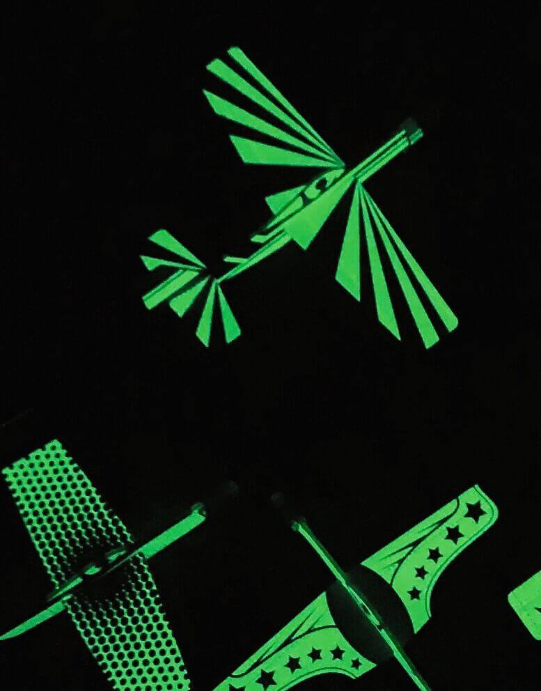 Leuchtender Segelflieger - Glow in the dark (einzeln)