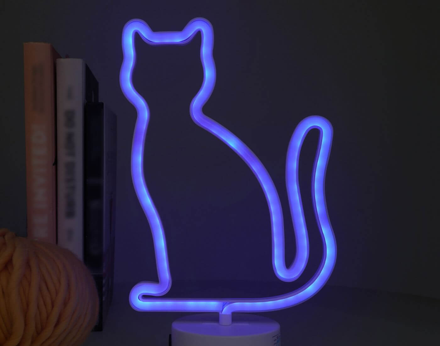 legami-lampe-katze-3 LED-Lampe mit Neoneffekt - It‘s a Sign - Kitty